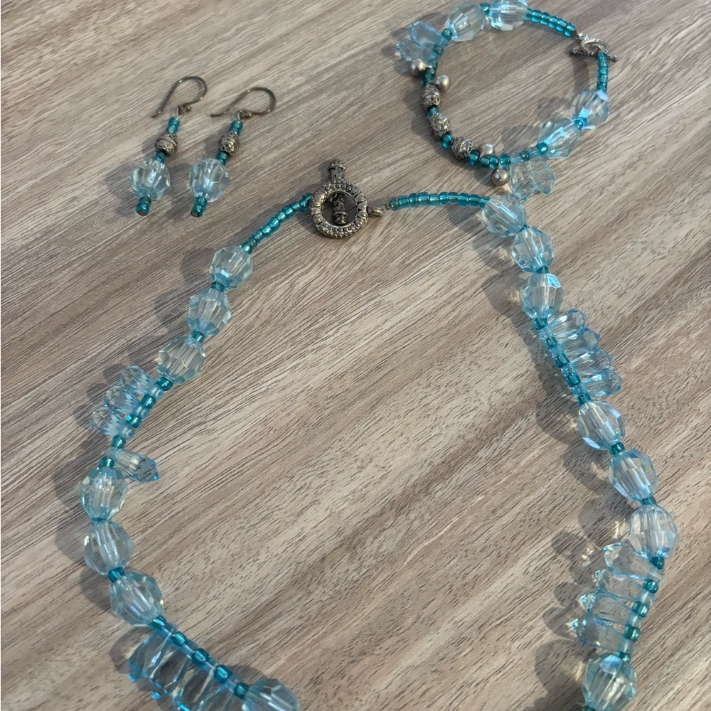 Turquoise Beaded Necklace, Bracelet & Earring Set - Women's Jewelry